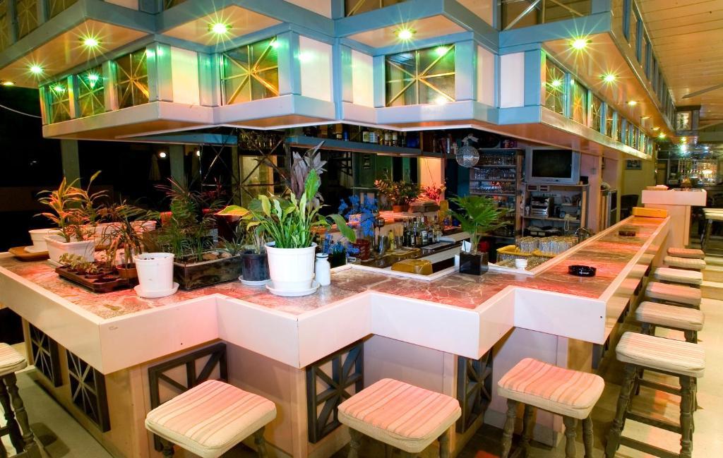 Rainbow Hotel Rhodes City Bagian luar foto
