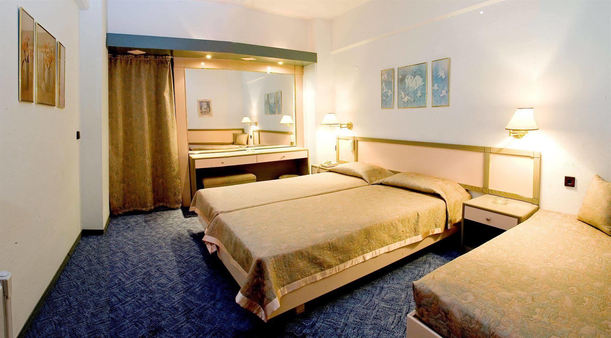 Rainbow Hotel Rhodes City Bagian luar foto