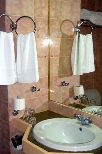 Rainbow Hotel Rhodes City Bagian luar foto